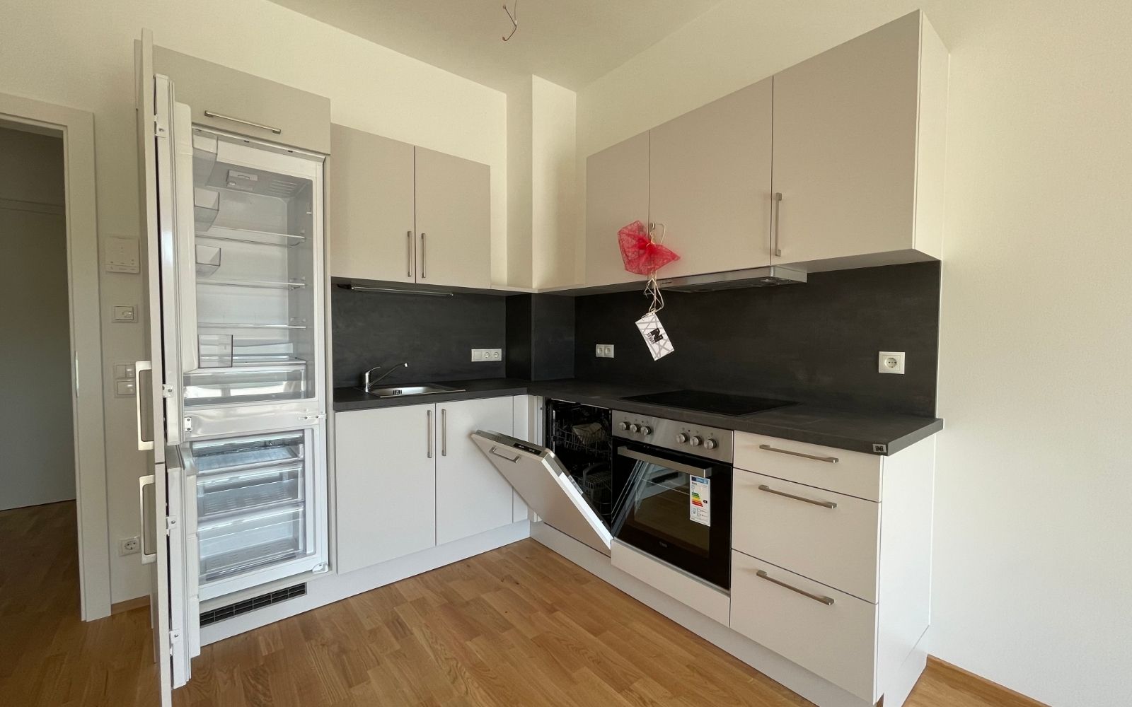 Von Foest Immobilien - MODERNES WOHNEN  - VON_FOEST_IMMOBILIEN_KAUFEN_ERSTBEZUG_WOHNUNG_MARIATROST_4.jpg